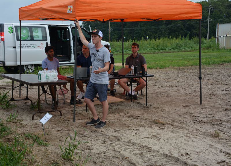 Short-Farm-Tour-4.jpg